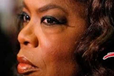 Oprah Winfrey's Top 10 Dark Secrets She Tried to Keep Secret
