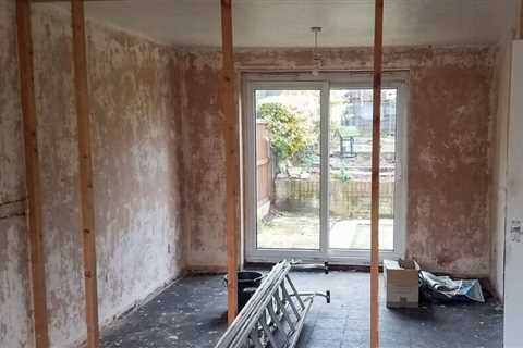 10 Signs a Fixer Upper Is a Money Pit