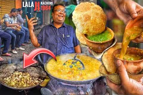 0% Oil in Curry | He use Kulhad &amp; Leaf for Serving | Lala Ji Kachori Since 1964 | Street Food..