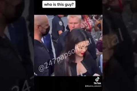 Justin Bieber dressed up as a fan to see Selena Gomez