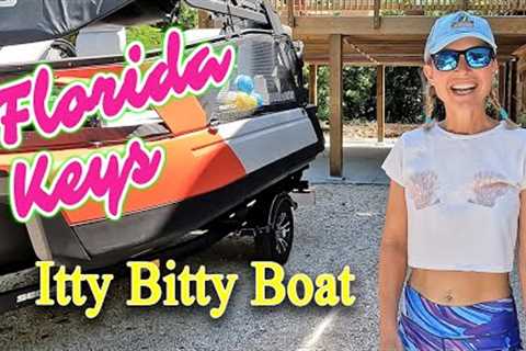 Sea Doo Switch mini pontoon in the FL Keys. Perfect sandbar boat!