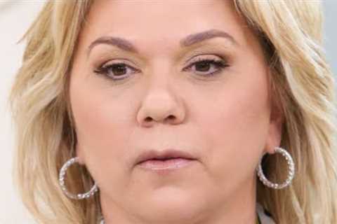 How Julie Chrisley really lives in prison