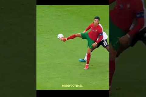 Ronaldo Rare Freestyle Skills in Matches 😍