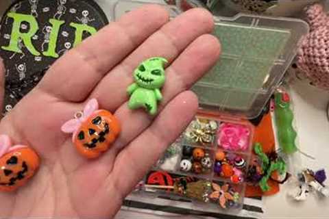 ￼Halloween Embellishment Box Unboxing | @Craftpurge @gluedwithlove