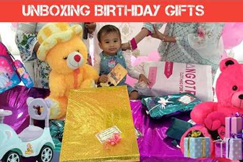 UNBOXING Maha's 1st Birthday Gifts 🎁 | Officia Uwais