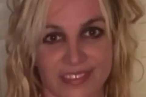 Britney Spears Defends Book, Says It Wasn't Meant to 'Offend Anyone' or 'Harp on My Past' Amid..