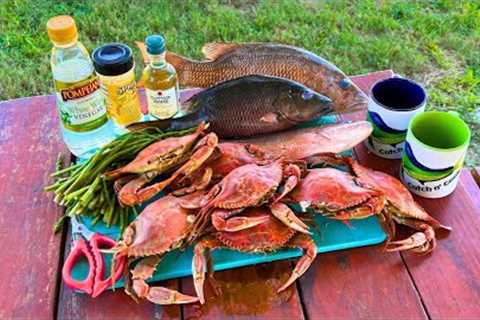 Catching a Florida Coast FEAST! Blue Crab n' Snapper Cookup!