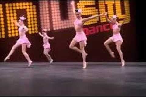 Dance moms: Hollywood Stars