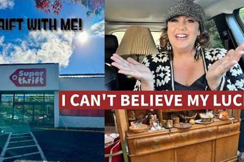 MY FIRST TIME SHOPPING SUPER THRIFT! I Can't Believe My Luck Today! Thrift With Me | Thrift Haul