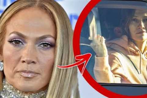 The Top 10 Meanest Celebrities who made their staff quit - Part 2.