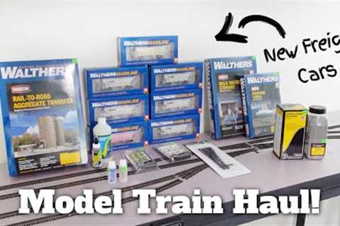 MODEL TRAIN HAUL and UNBOXING from Lombard Hobbies!