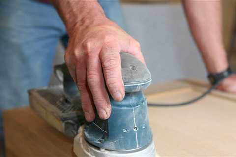 Can you spray paint wood?