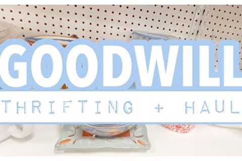 OH MY GOSH! IM DYING! ~ THRIFT WITH ME ~ Thrifting Goodwill for Home Decor + THRIFT HAUL ~ SHOPPING