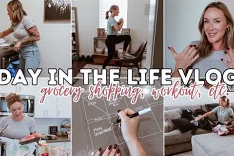 DAY IN THE LIFE VLOG // grocery shopping, haul, workout, etc.