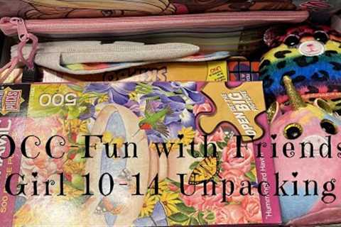 Operation Christmas Child - Girl 10-14 girl, Fun w/ Friends Unboxing