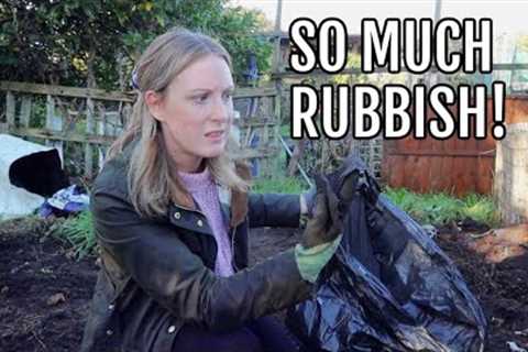 RUBBISH AT THE ALLOTMENT PLOT / ALLOTMENT GARDENING FOR BEGINNERS