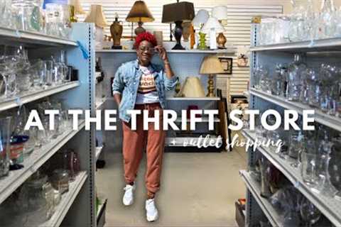 DID YOU HEAR WHAT SHE SAID TO ME? Secondhand Shopping at Goodwill Thrift Store