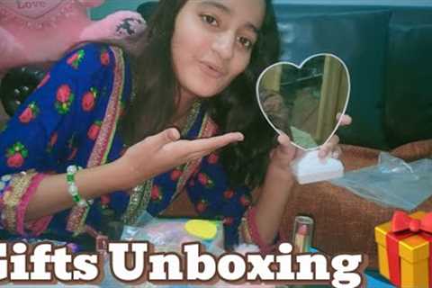 Birthday Gifts ki Unboxing Kardi||Itne sare Gifts||FarhaNazvlogs1