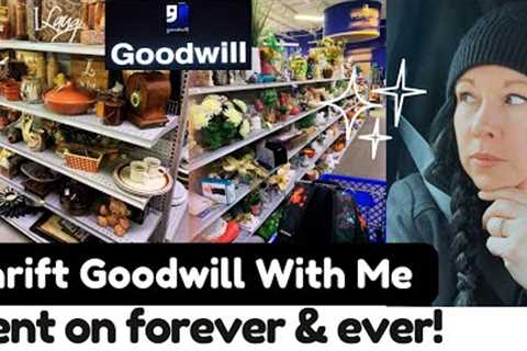 no stealing my good stuff!👀 thrifting goodwill for home decor!🔥