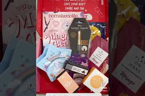 Unboxing NoMakeNoLife October 2022 Makeup Subscription Box - K-beauty / J-beauty