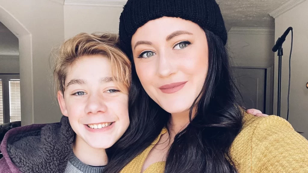 Teenage Son of Former Reality Star Runs Away Again, Raises Concerns