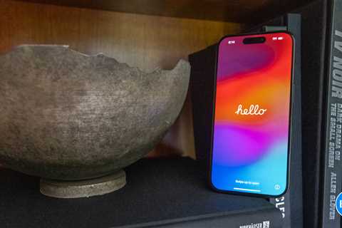 iPhone 16 Pro: Will it Feature a Hole-Punch Design?
