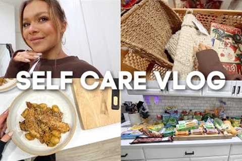 SELF CARE VLOG: creamy gnocchi, homegoods shopping, lidl grocery haul, book review &amp; more