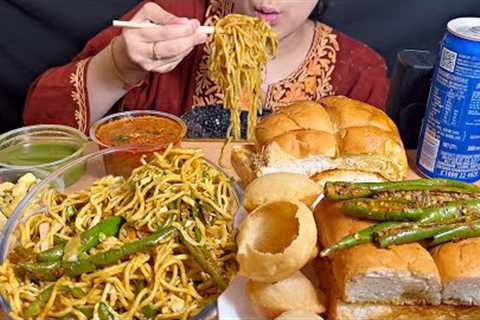 Eating * INDIAN STREET FOOD * paav bhaji,chowmein,gol gappe,vada pav