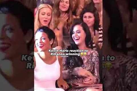 his reaction is real😂😂 #rihanna #kevinhart #shorts #awards
