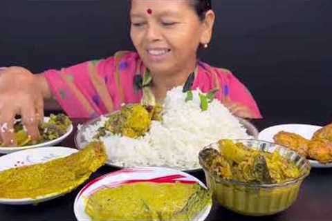 BIGBITES,FISH FESTIVAL,EATING RICE WITH SORSHE ILISH,SORSHE PABDA,KOI FULKOPI,GURJALIR JHAL।।