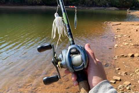 Fall Bass Fishing on Lake Lanier!!