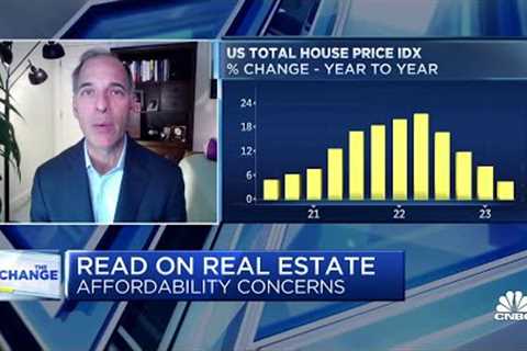 Mortgage rates will settle around five and a half to six percent, says Moody’s Analytics' Mark Zandi