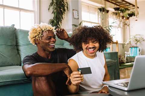 Give the Gift of Travel This Holiday Season