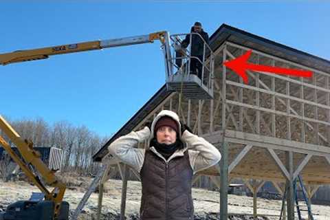 The Day I got STUCK in the Lift!!! Day 5 Building our 32x48 Off Grid Post &amp; Beam Barn in the..