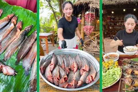 Cook Fish on Banana Leaves and eat noodle tiny shrimp past by Mommy Chef Sros - Cooking with sros