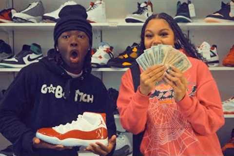 Fake Sneaker Shopping SPREE