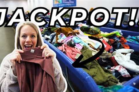 Thrift with Me at the GOODWILL OUTLET - Where Everything is $1!!! + Thrift HAUL