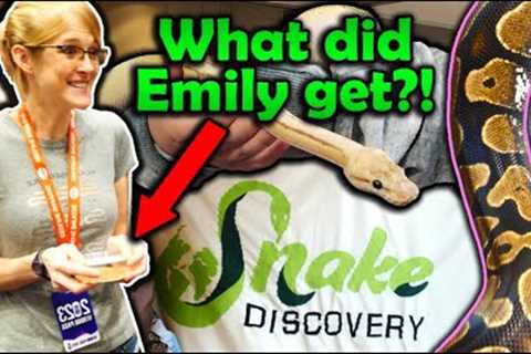 Emily gets her Dream Snake at the St. Louis NARBC!!