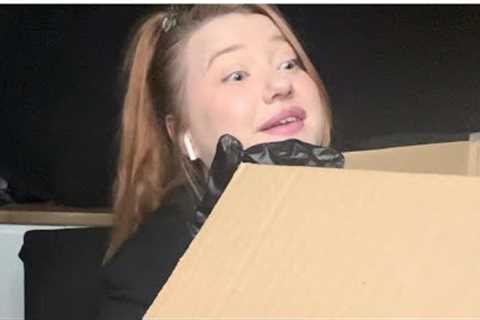 i opened another dark web mystery box VERY SCARY and DISTURBING