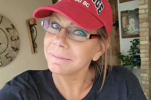 Sister Wives Star Meri Brown Opens Up About Her Controversial Decision to Stay in a Loveless..