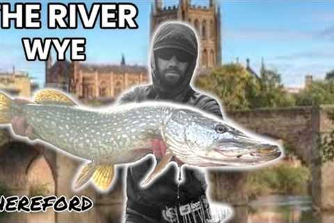A DANGEROUS Days Fishing!                                  (Fly Fishing For Pike)