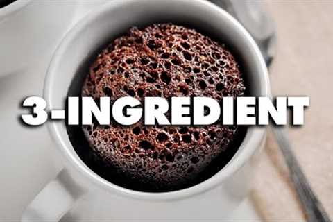 3 Ingredient Chocolate Mug Cake!