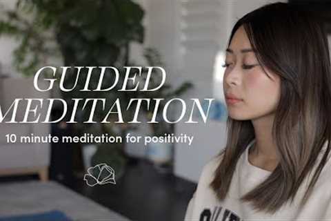 10 Minute Guided Meditation for Positive Energy, Peace &amp; Light 🌤