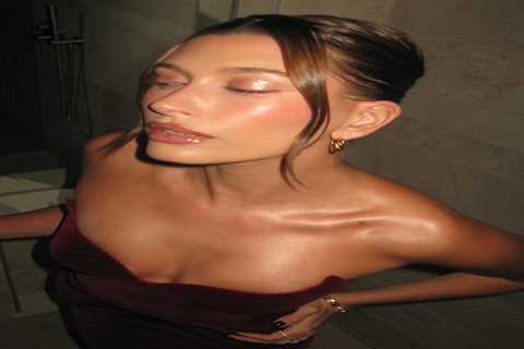 Kim Kardashian Stuns in New Photoshoot