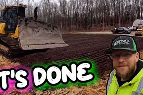 GPS CONTROLLED KOMATSU DOZER MAKES A PERFECT PAD!
