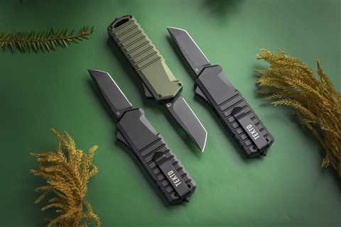 Your EDC Collection Is Incomplete Without a Good OTF Knife… Here’s the One We Recommend