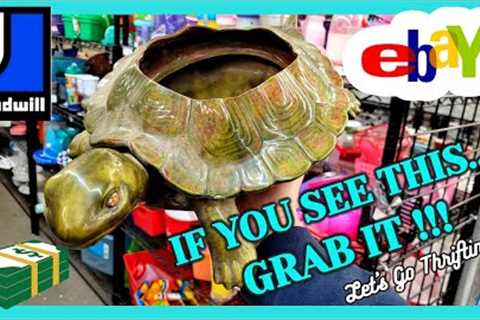 Some SUPER SAD NEWS... but I FILLED THE CART at GOODWILL! / THRIFT WITH ME / SHOP my VINTAGE BOOTH