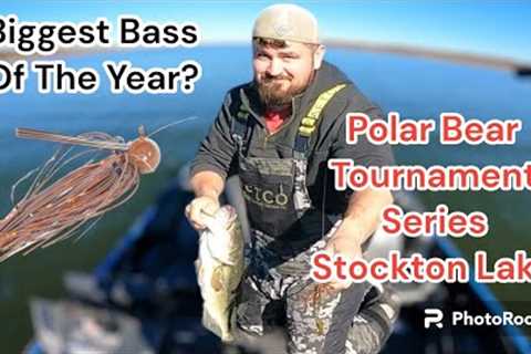 I catch a GIANT BASS on a old school lure THAT STILL WORKS! Polar Bear Tournament Stockton Lake