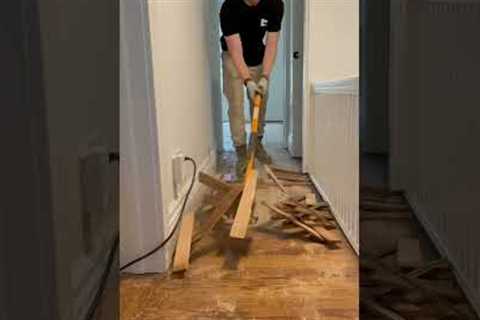 An easier way to remove hardwood floors. #shorts #tools