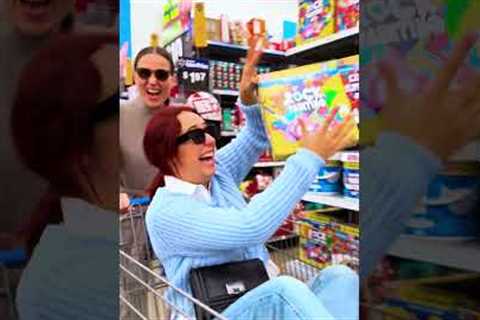 DIY Transformation: Walmart Diva Discovers 5-Minute Crafts Magic! ✨👑 #5MinuteCraftsWalmart #5mckits